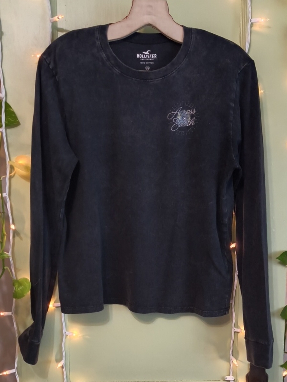 Women's Hollister Long Sleeve Grey Black across The Earth Vinyl Los Angeles XS